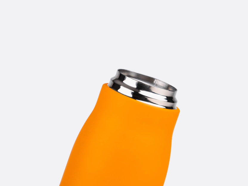 AFLA - TentBox Flask close up out mouth piece