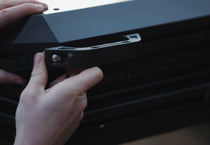 Handle (TentBox Cargo) - demonstration of how to install